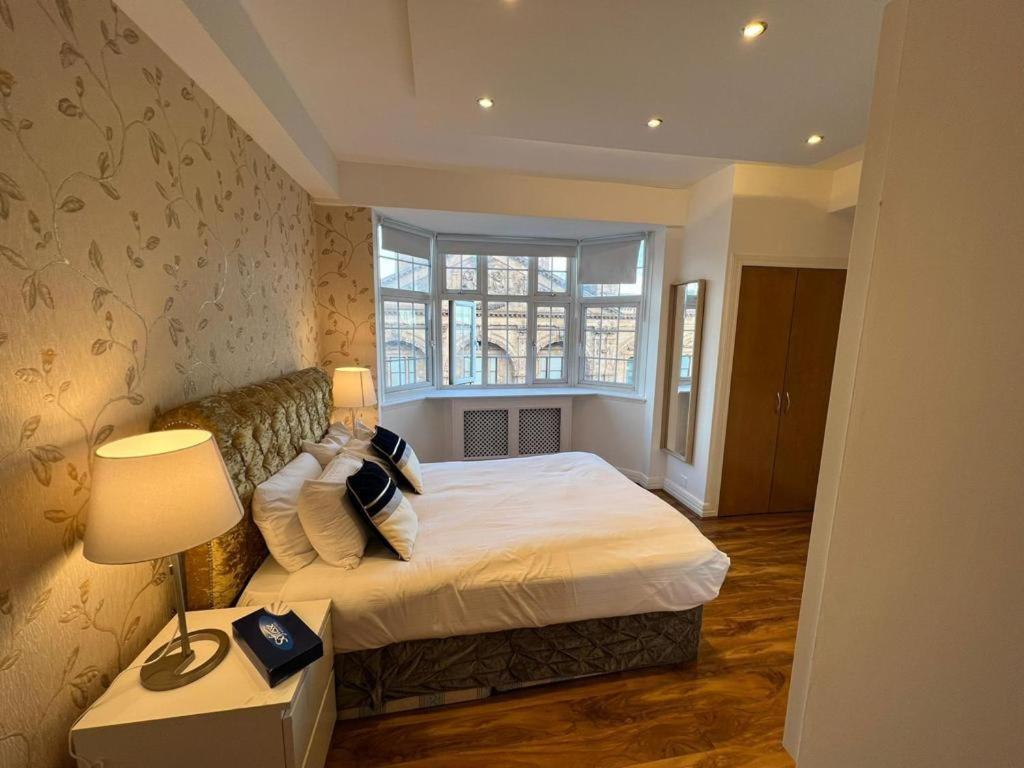 Knightsbridge Luxurious Residence - Facing Harrods London Eksteriør bilde